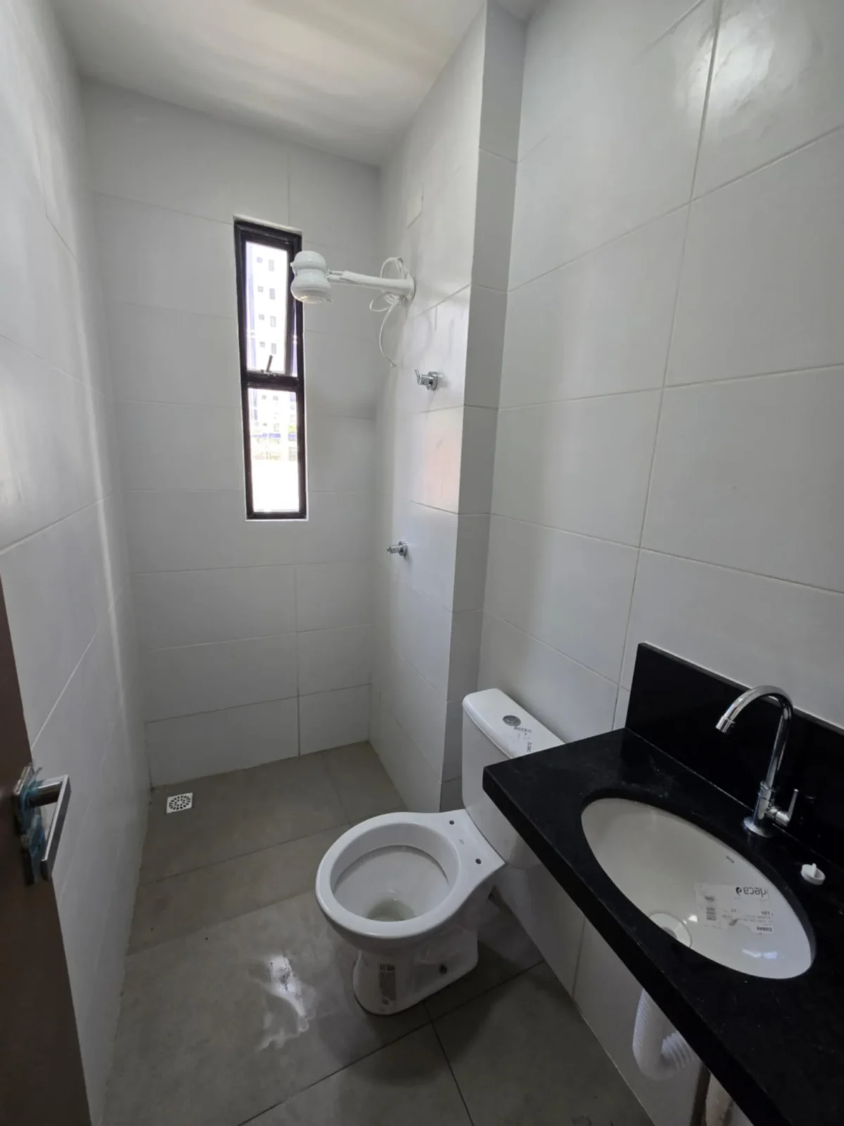 Térreo com Área no Bairro dos Estados 3 Quartos sendo 1 Suíte com Elevador e Lazer