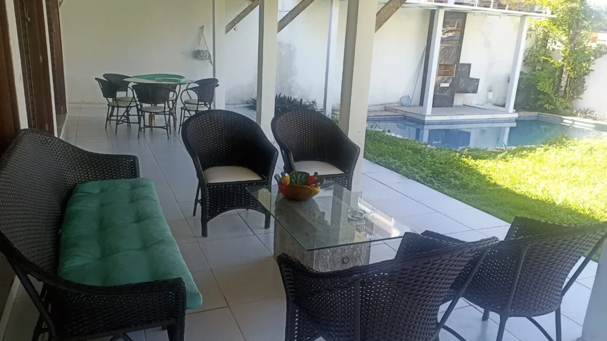 ALUGO Casa em Camboinha com 4 Suítes R$ 48.000,00*