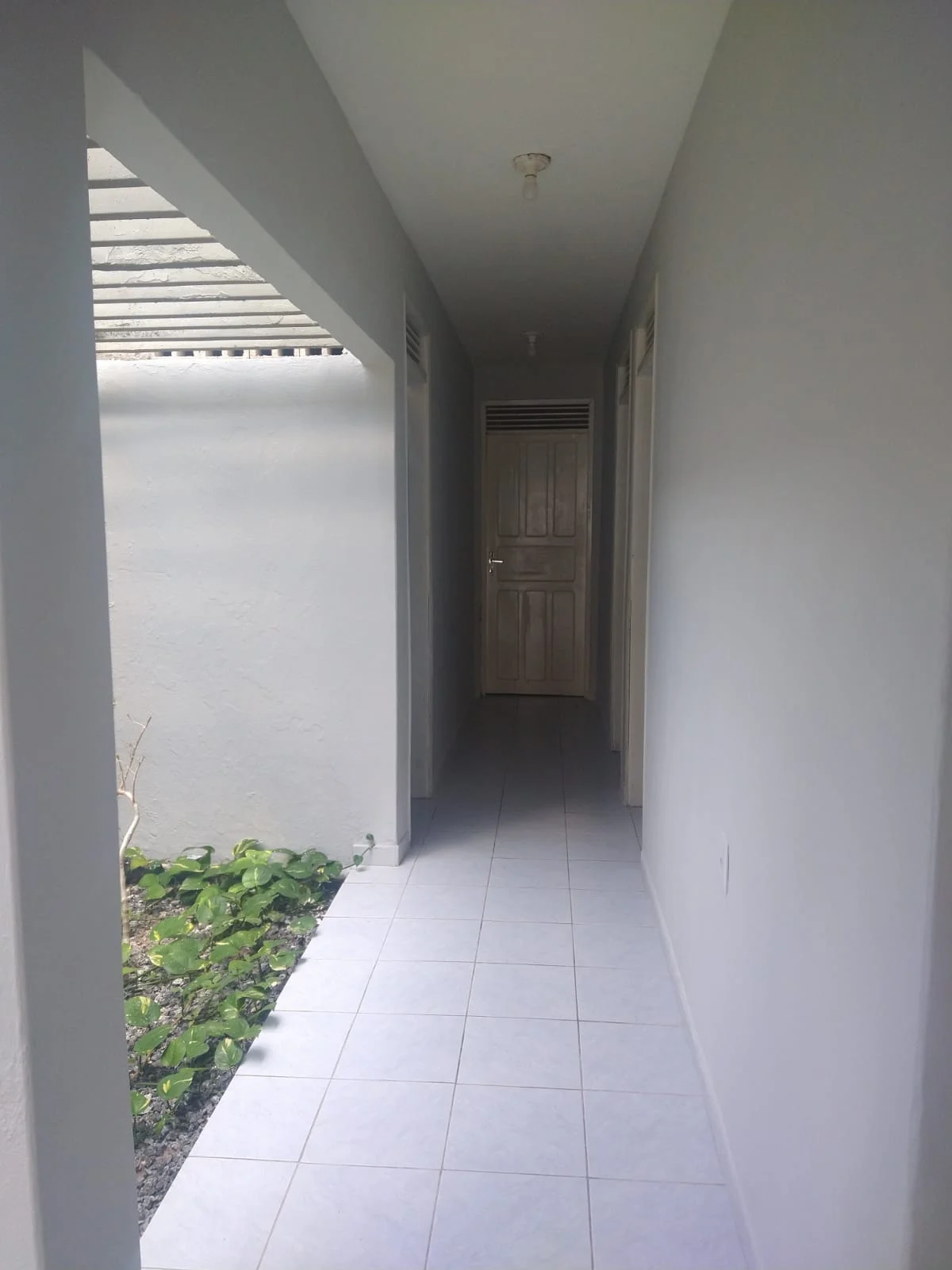 ALUGO Casa em Camboinha com 4 Quartos sendo 2 Suítes R$ 20.000,00*