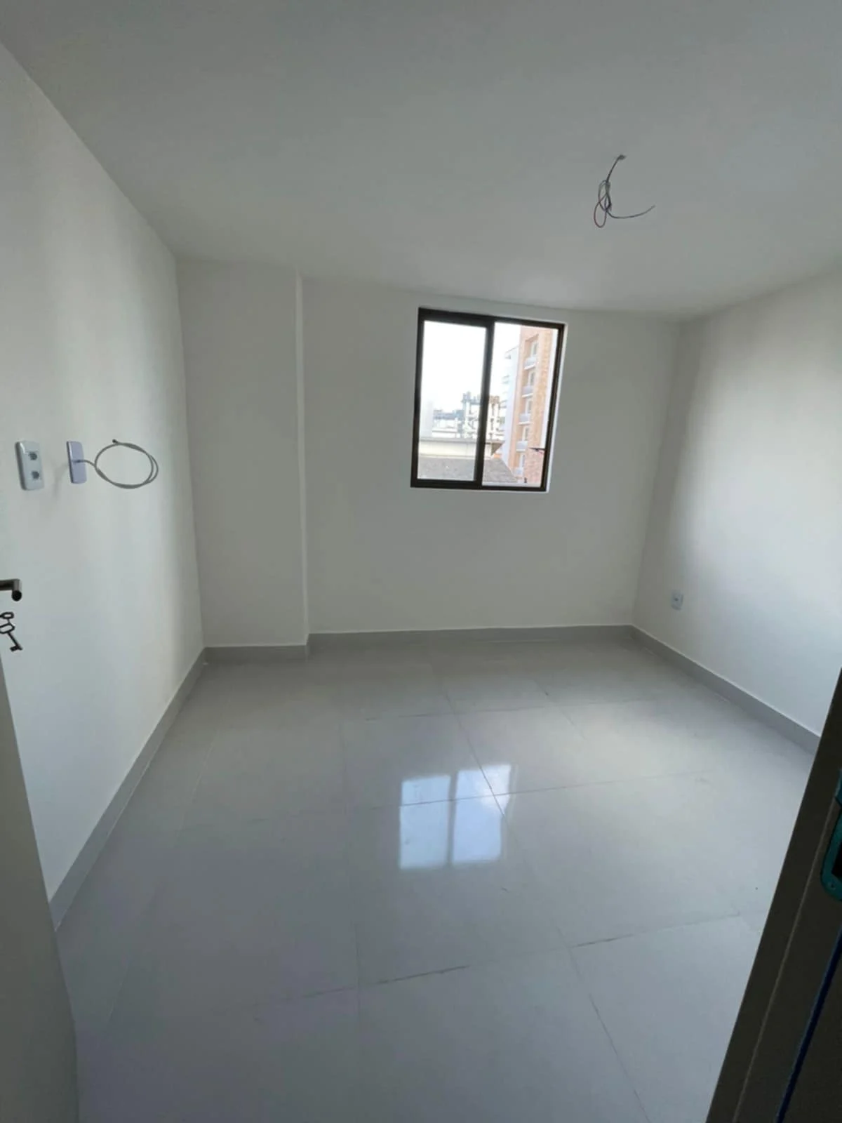 Apartamento em Intermares com 3 Quartos, Elevador e Lazer