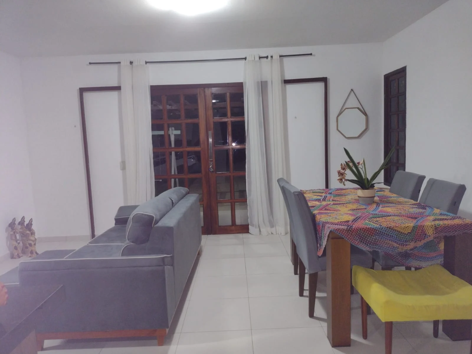 Casa com 4 Quartos sendo 2 Suítes no Condomínio Caminho da Serra em Bananeiras com 185m²