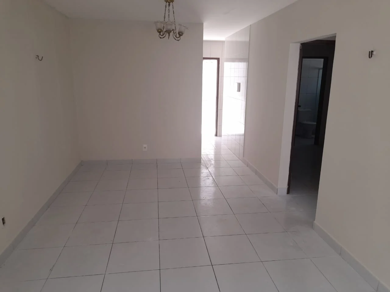 Apartamento Térreo com Área no Bairro dos Estados 2 Quartos sendo 1 Suíte