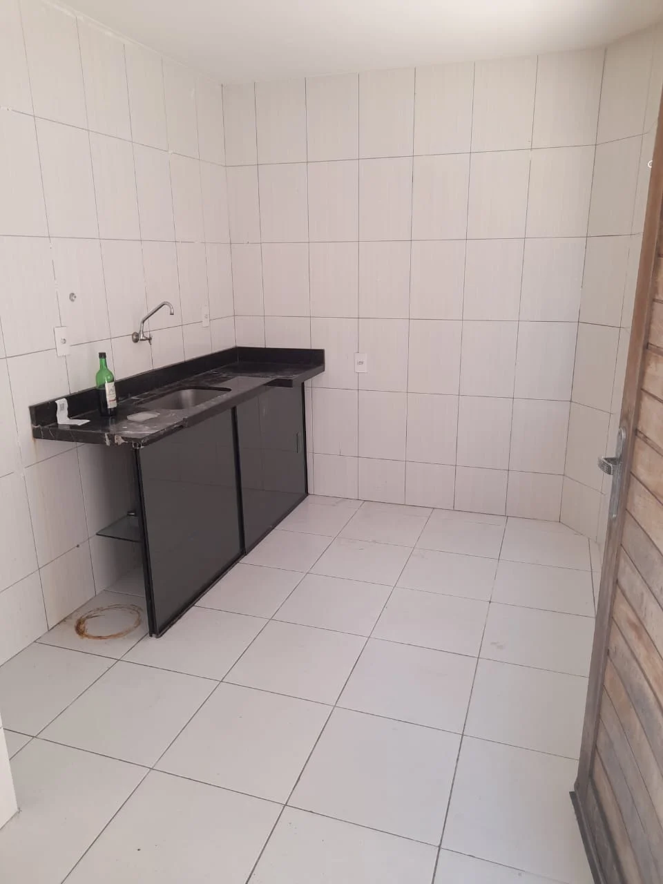Apartamento Térreo com Área no Bairro dos Estados 2 Quartos sendo 1 Suíte