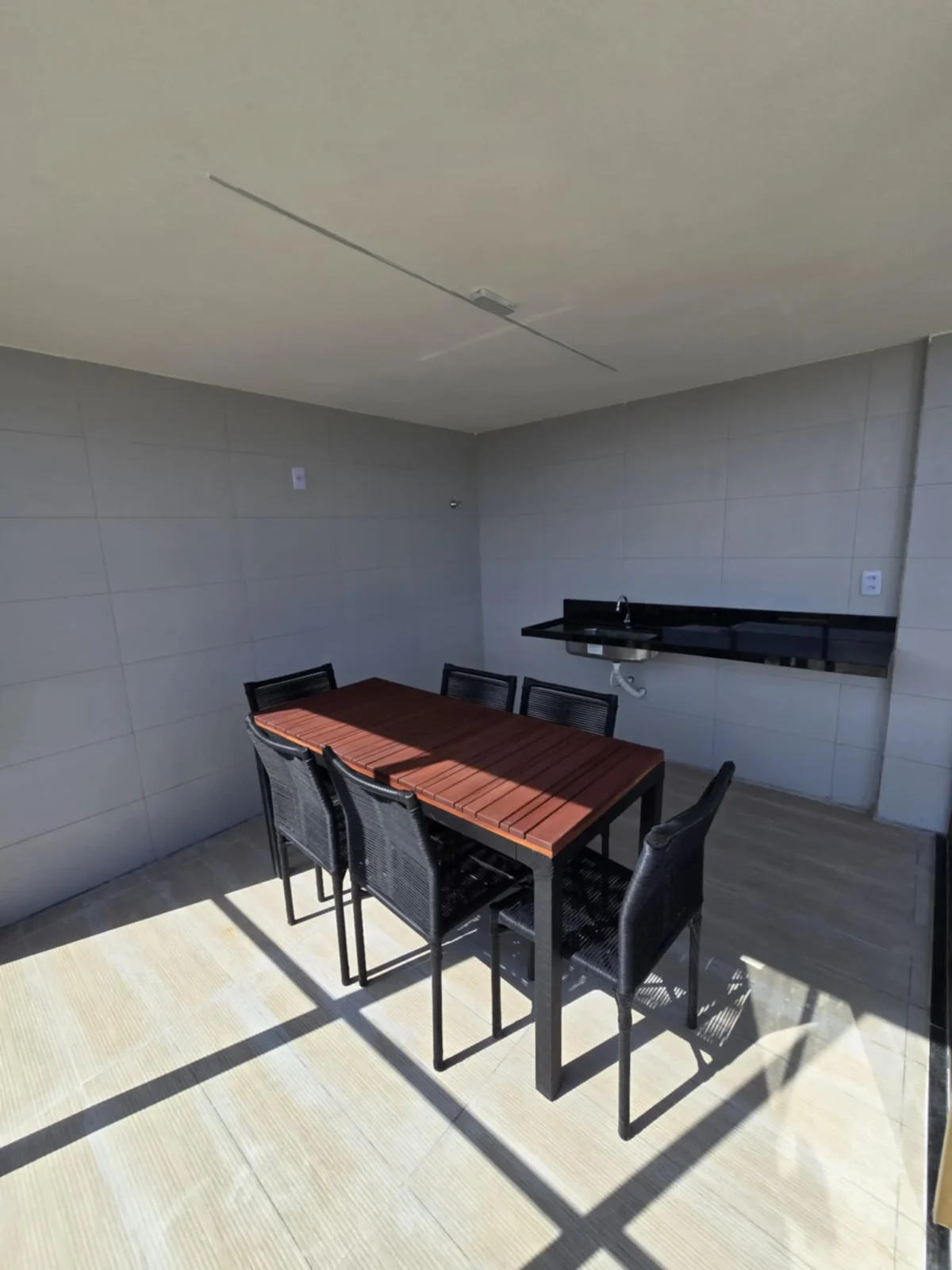 Apartamento em Intermares com 3 Quartos, Elevador e Lazer