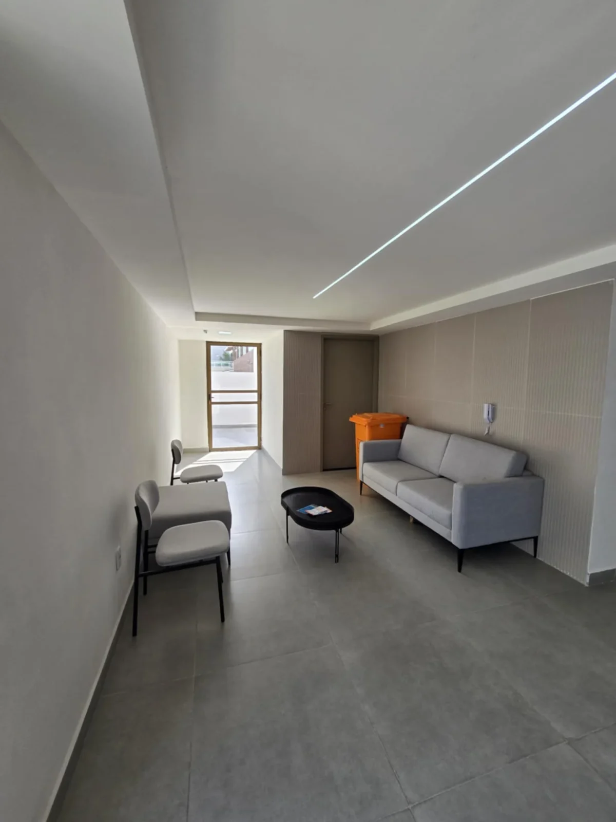 Apartamento em Intermares com 3 Quartos, Elevador e Lazer