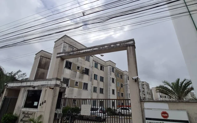 Apartamento Térreo no Geisel com 2 Quartos sendo 1 Suíte, Piscina, Salão de Festas