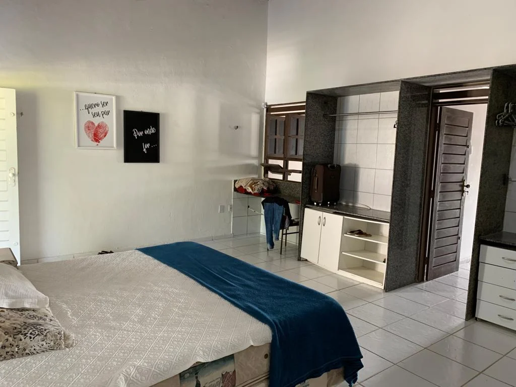 ALUGO Casa Beira-mar em Camboinha com 4 Suítes