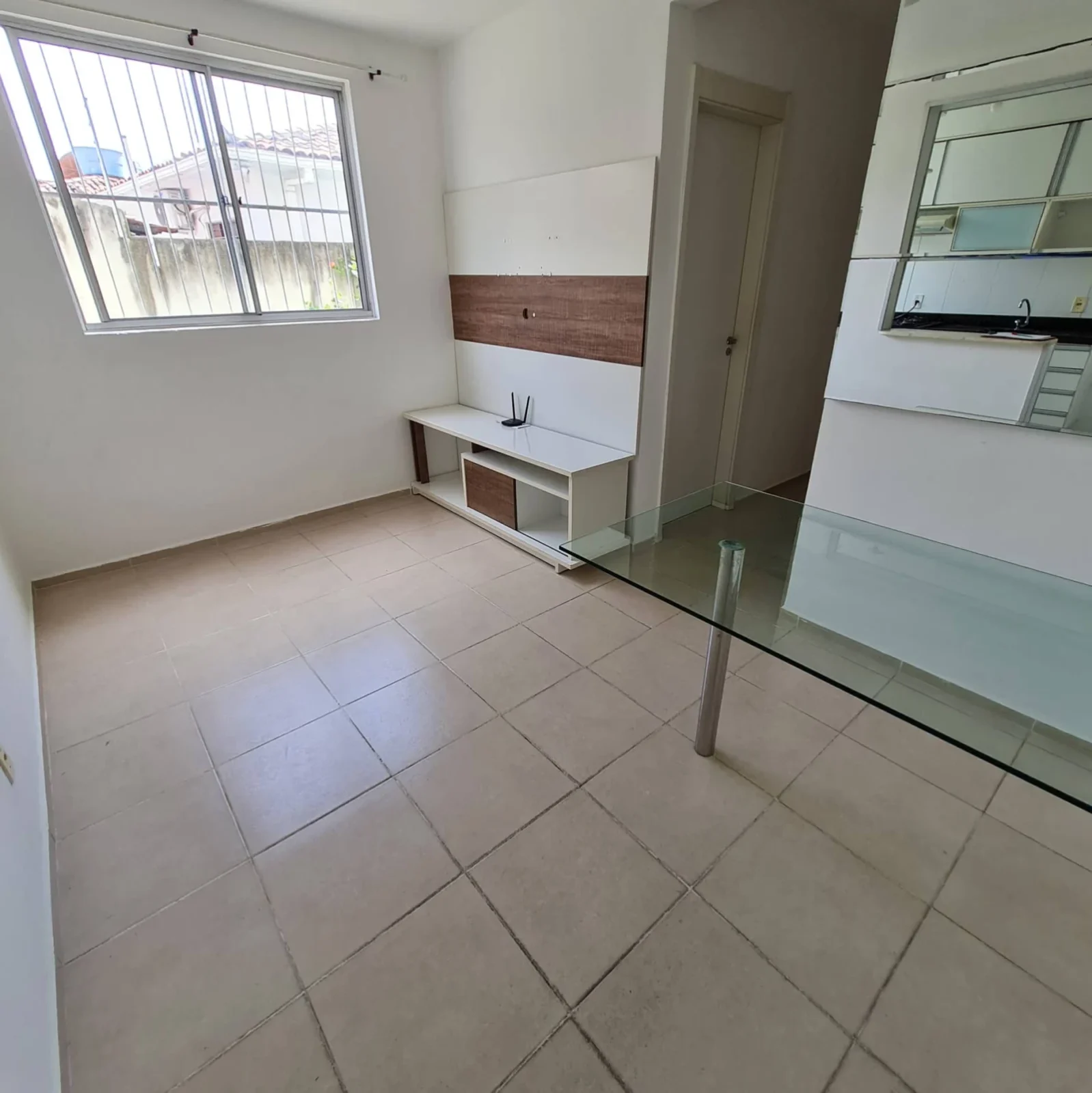 Apartamento Térreo no Geisel com 2 Quartos sendo 1 Suíte, Piscina, Salão de Festas
