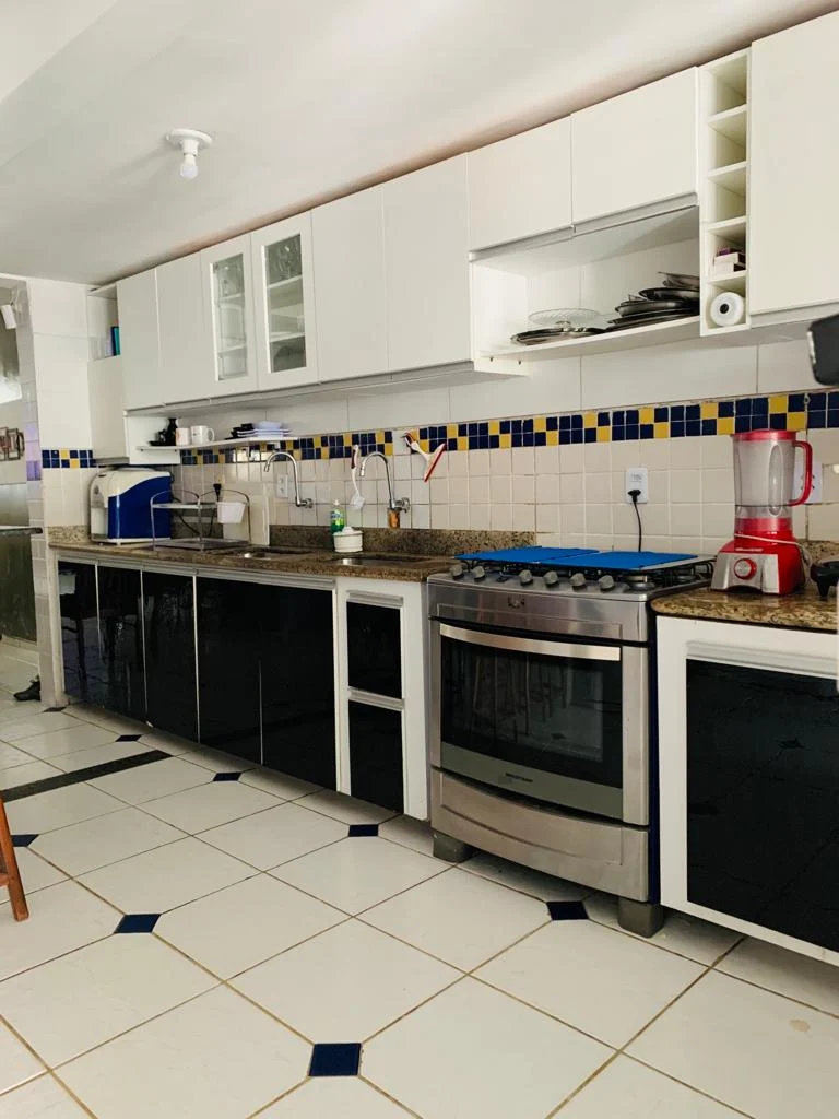 ALUGO Casa Beira-mar em Camboinha com 4 Suítes