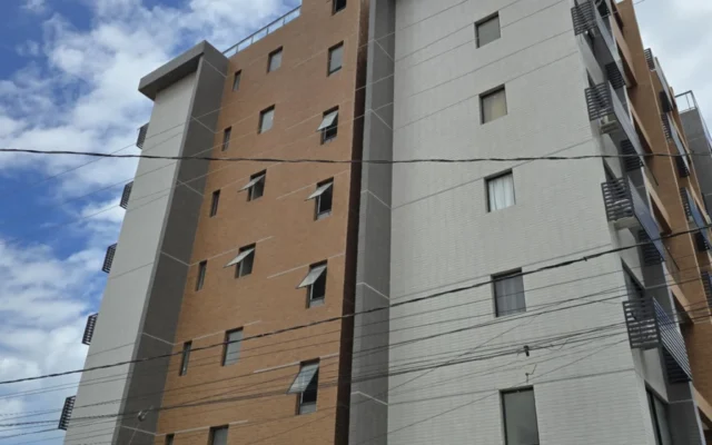 Apartamento em Formosa/Cabedelo com 1 Quarto, Elevador e Piscina