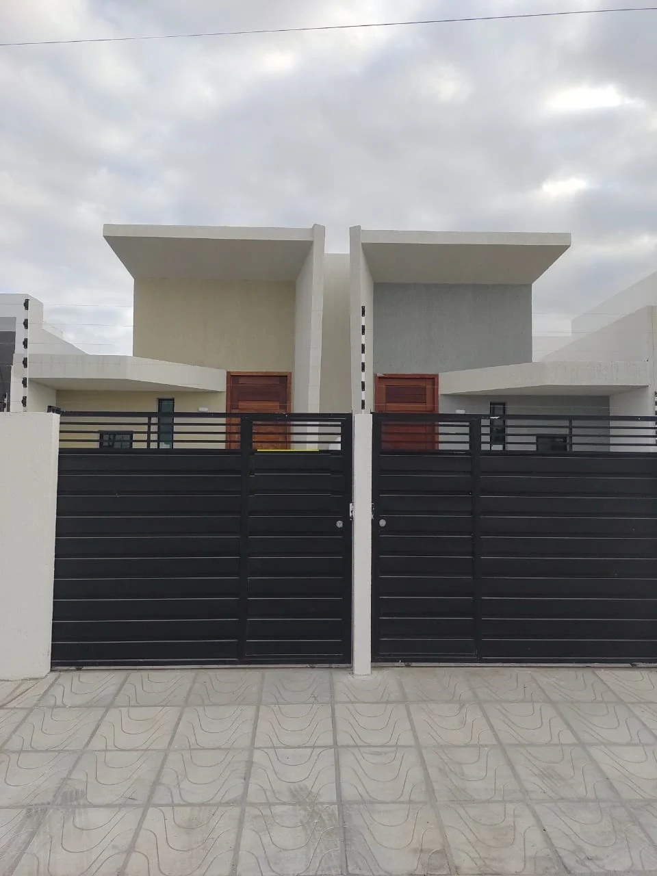 Casa no Novo Geisel/Gramame com 3 Quartos sendo 1 Suíte