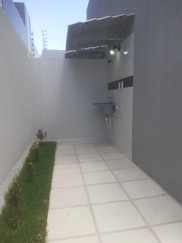 Casa no Novo Geisel/Gramame com 2 Quartos sendo 1 Suíte