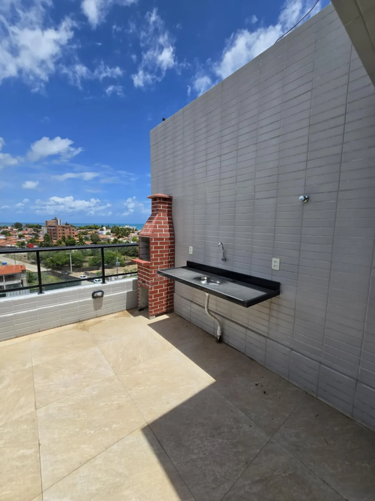 Cobertura Duplex em Formosa/Cabedelo com 3 Quartos e Piscina Privativa, Elevador e Lazer