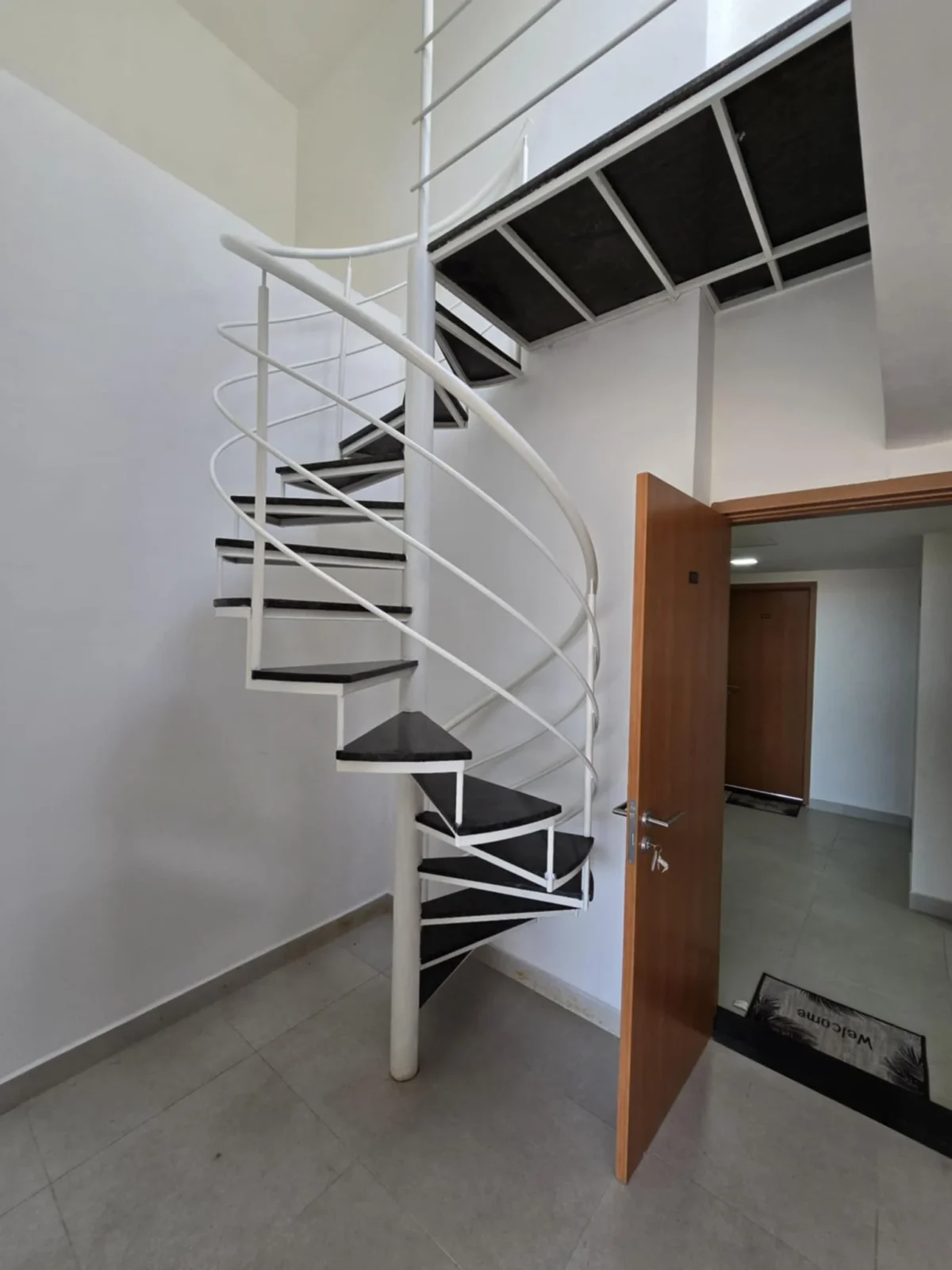 Cobertura Duplex em Formosa/Cabedelo com 3 Quartos e Piscina Privativa, Elevador e Lazer