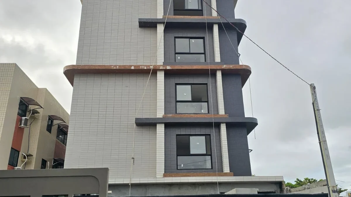 Excelente Lançamento de Flat no Bessa, Elevador e Lazer
