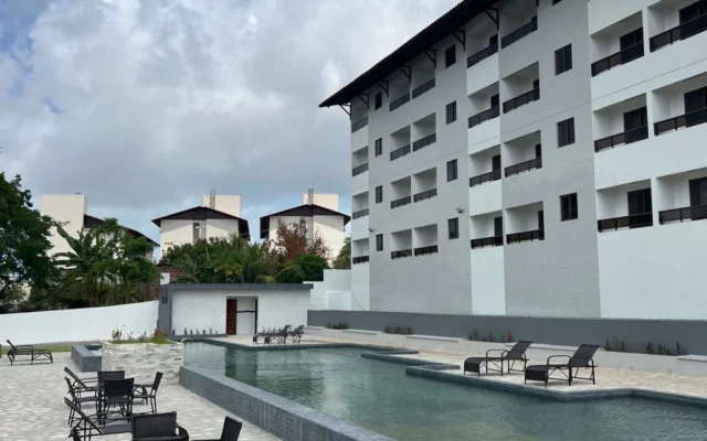 Apartamento em Mandacaru/Alto do Céu 2 Quartos sendo 1 Suíte e Lazer