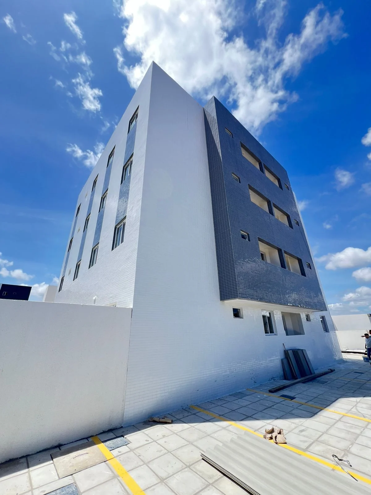 Apartamento em Paratibe/Valentina 2 Quartos