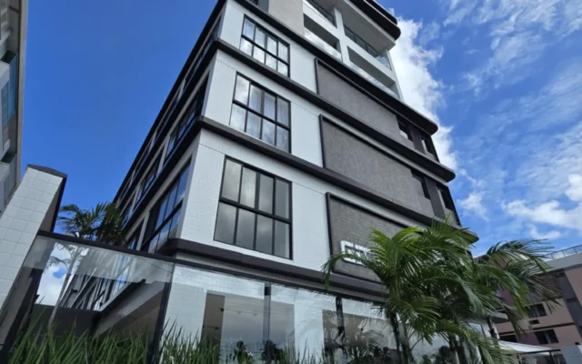 Excelente Flat Mobiliado no Jardim Oceania/Bessa pronto para rentabilizar com Elevador e Lazer 70m do Mar