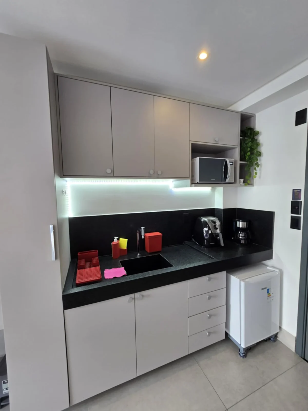 Excelente Flat Mobiliado no Jardim Oceania/Bessa pronto para rentabilizar com Elevador e Lazer 70m do Mar