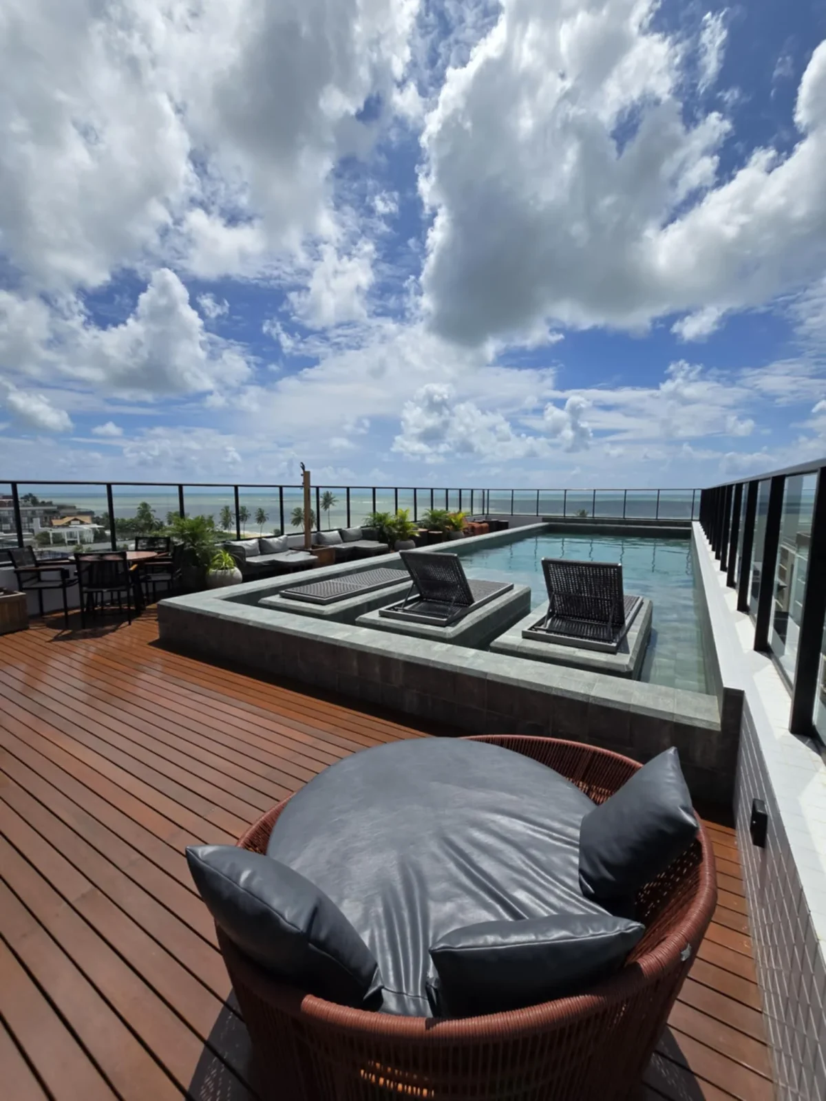 Excelente Flat Mobiliado no Jardim Oceania/Bessa pronto para rentabilizar com Elevador e Lazer 70m do Mar