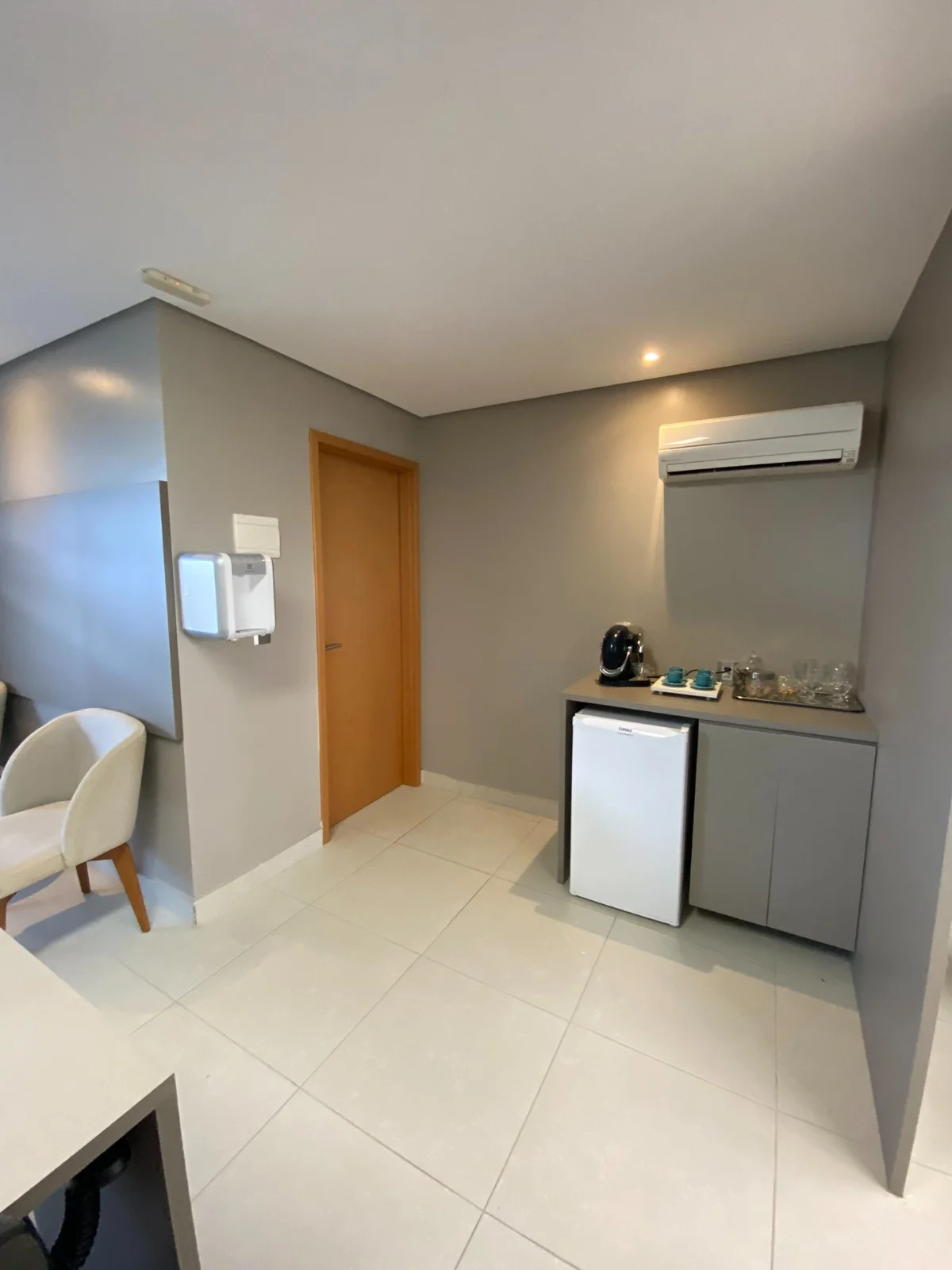 Sala Comercial no Delta Center na Principal dos Bancários