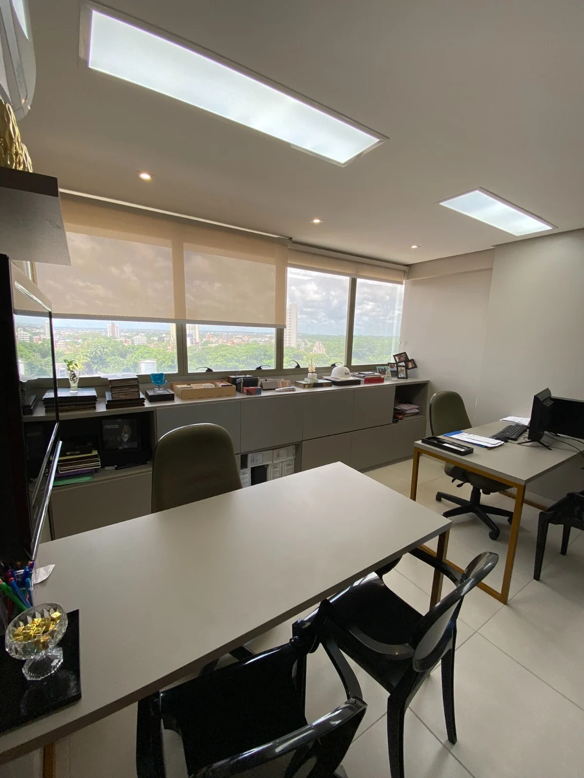 Sala Comercial no Delta Center na Principal dos Bancários