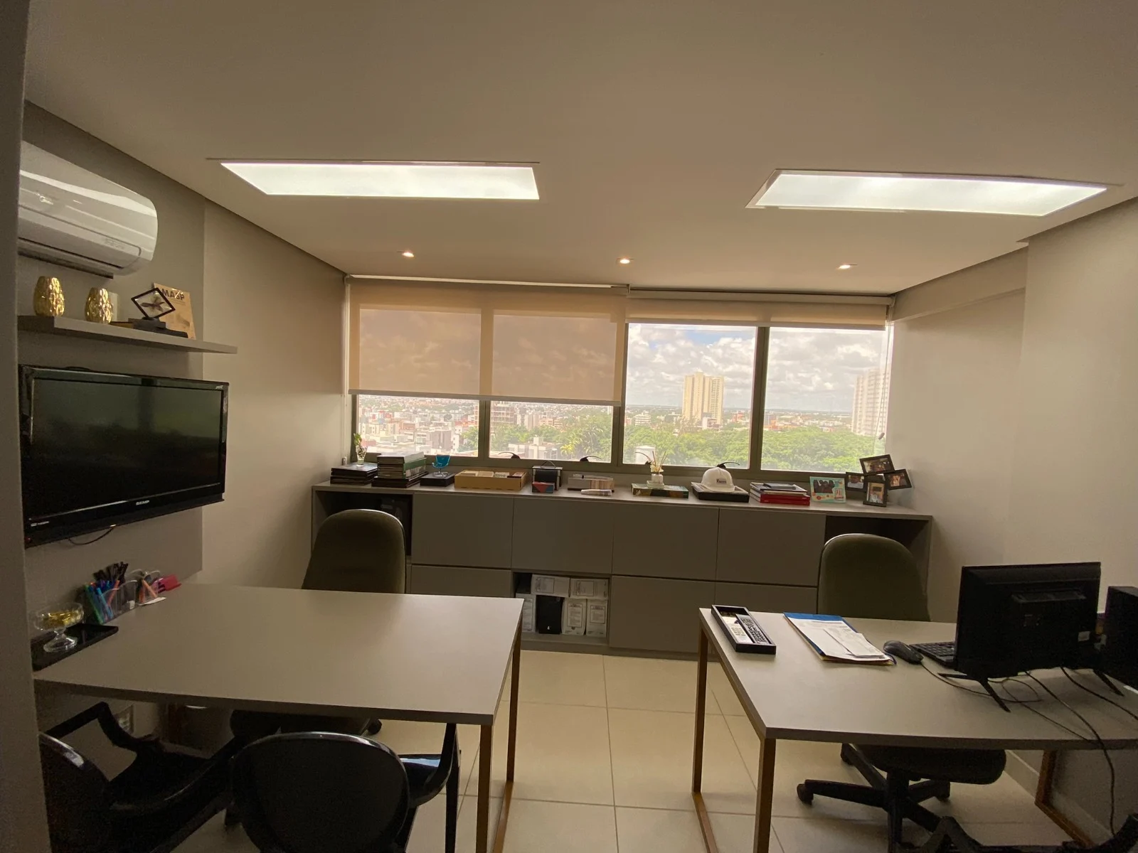 Sala Comercial no Delta Center na Principal dos Bancários