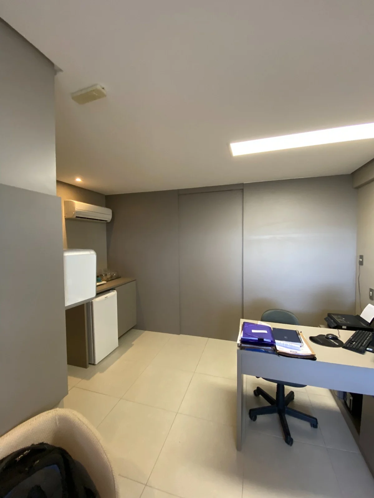 Sala Comercial no Delta Center na Principal dos Bancários