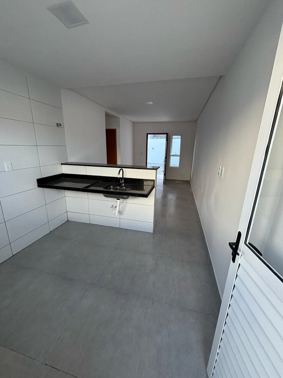 Casa no Novo Milênio/Valentina com 2 Quartos sendo 1 Suíte