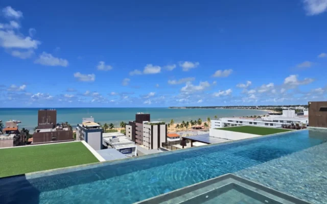 Excelente Cobertura Duplex Mobiliada em Tambaú com 2 Quartos e Jacuzzi, Lazer Completo e uma vista incrível