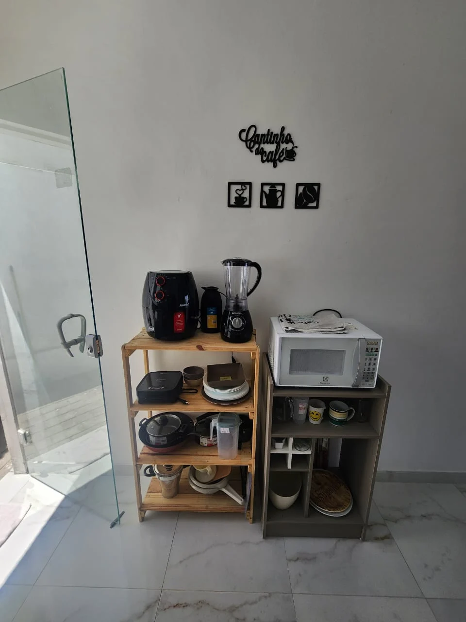 Casa Mobiliada em Carapibus com 2 Quartos sendo 1 Suíte com Piscina