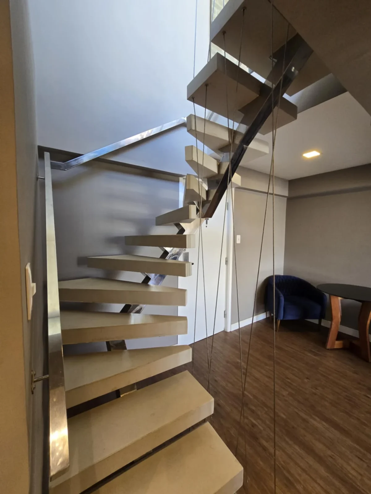 Excelente Cobertura Duplex Mobiliada em Tambaú com 2 Quartos e Jacuzzi, Lazer Completo e uma vista incrível