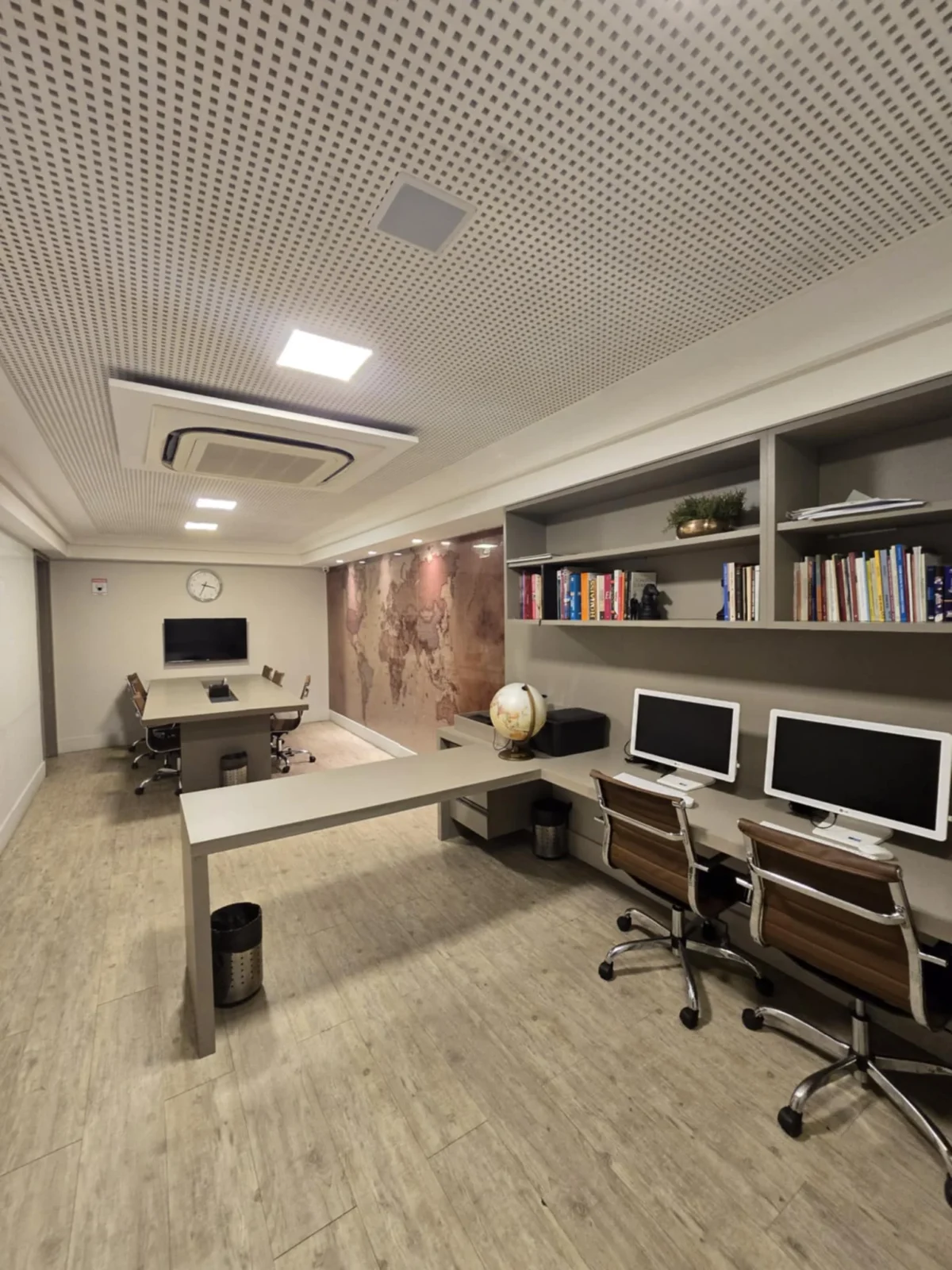Excelente Cobertura Duplex Mobiliada em Tambaú com 2 Quartos e Jacuzzi, Lazer Completo e uma vista incrível