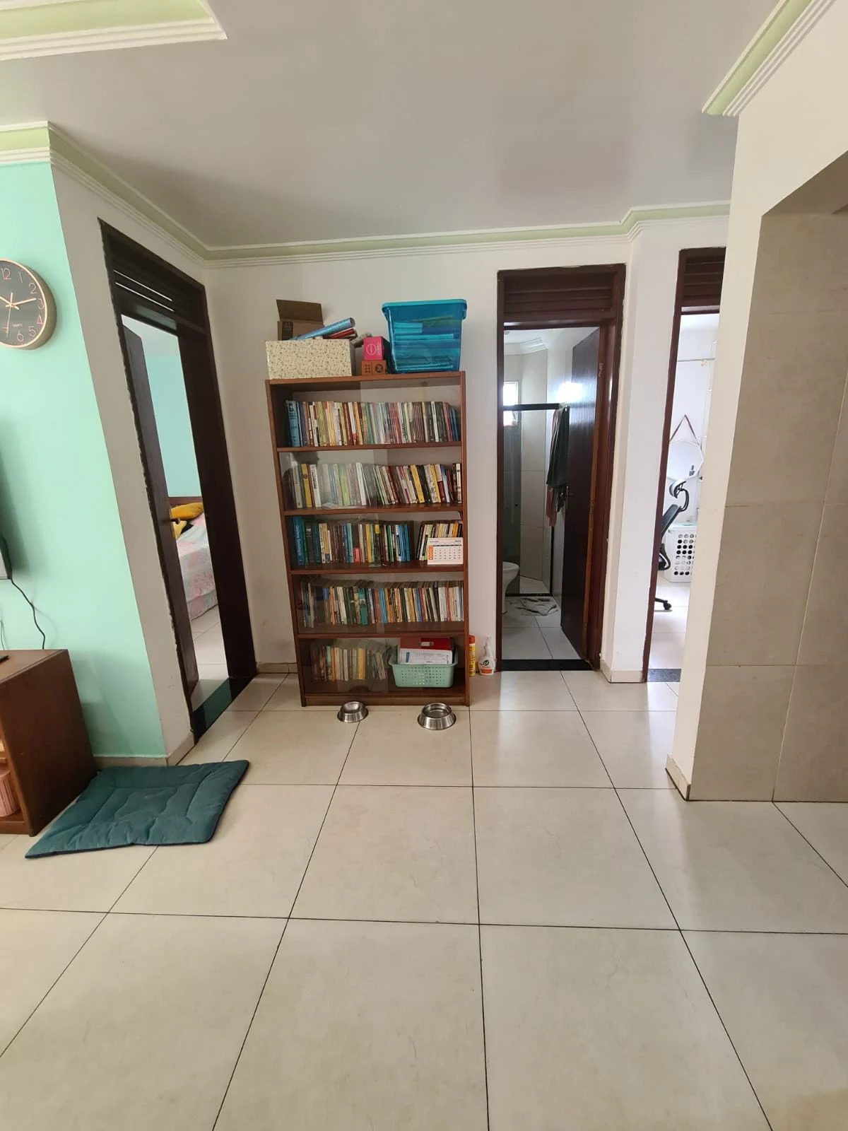 Apartamento Térreo com Área nos Bancários com 2 Quartos sendo 1 Suíte