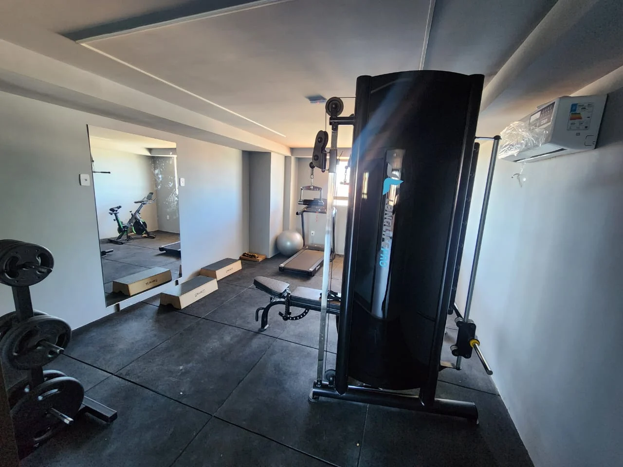 Excelente Apartamento em Intermares com 1 Quarto, Elevador e Lazer