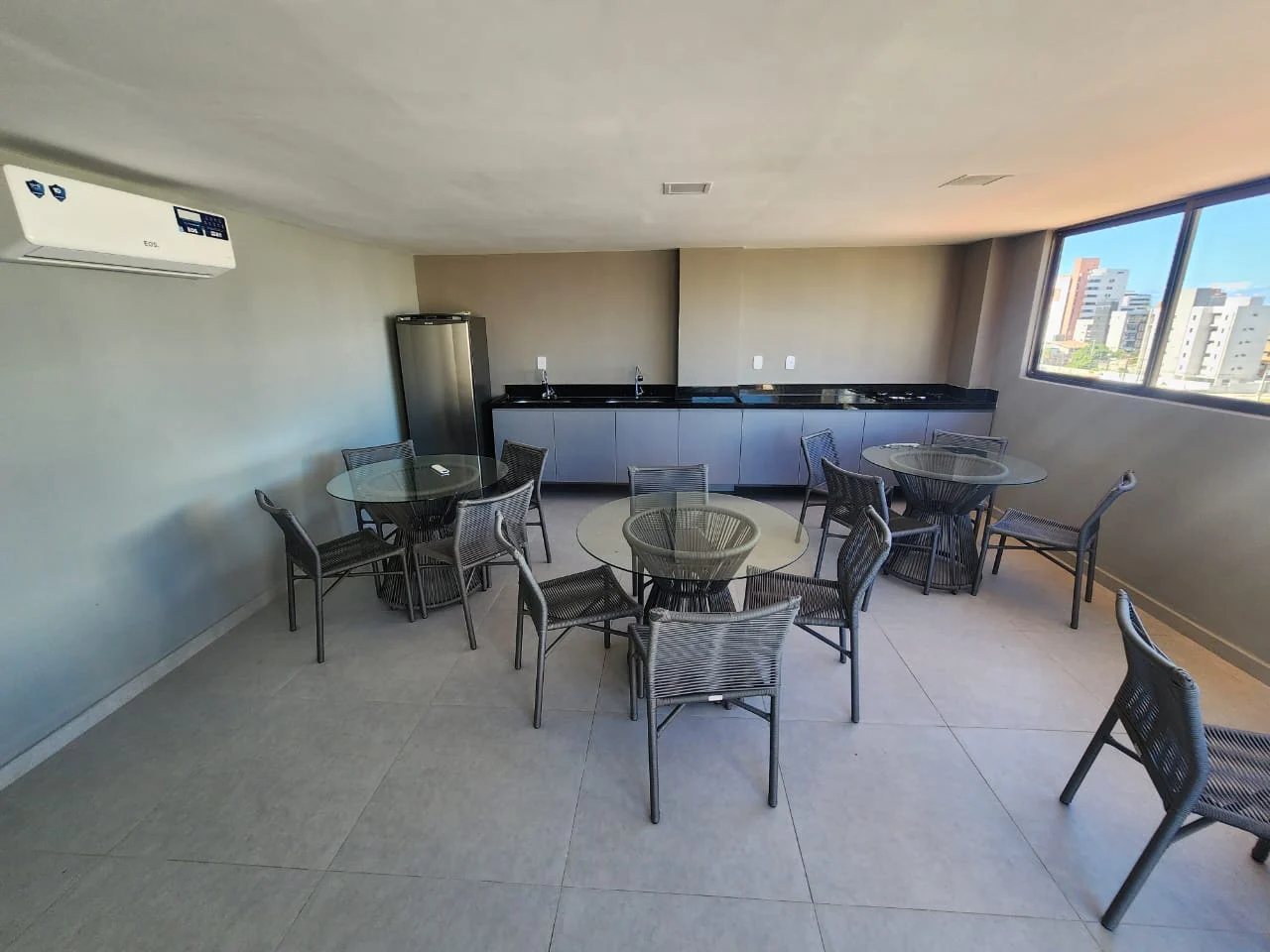 Excelente Apartamento em Intermares com 1 Quarto, Elevador e Lazer