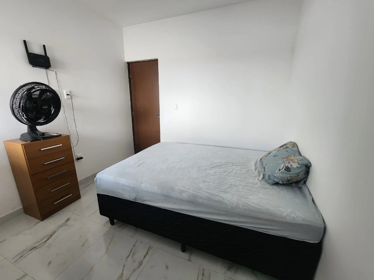 Casa Mobiliada em Carapibus com 2 Quartos sendo 1 Suíte com Piscina