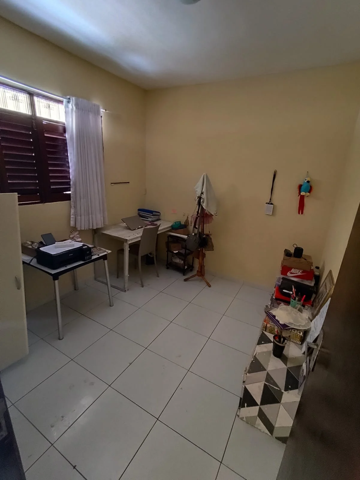 Casa no Jardim Cidade Universitária/Bancários com 7 Quartos sendo 1 Suíte