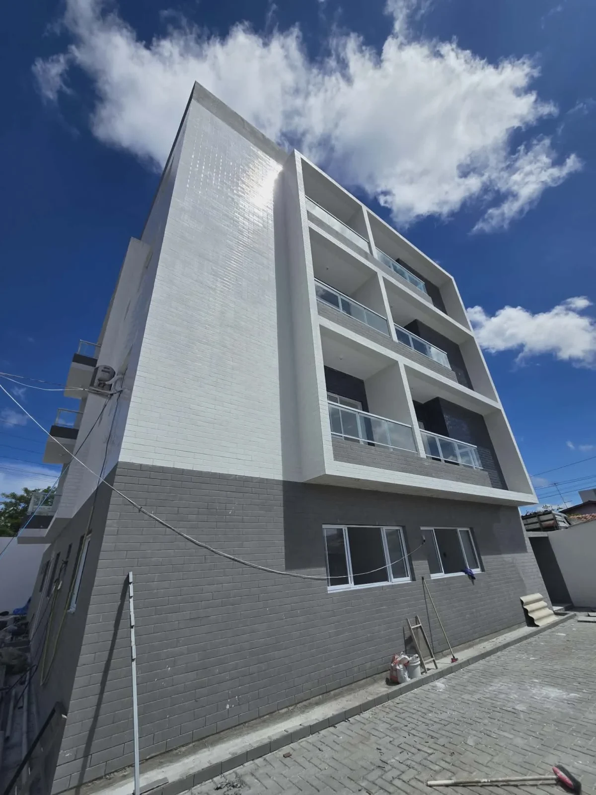 Apartamento no Cristo Redentor com 2 Quartos e Piscina