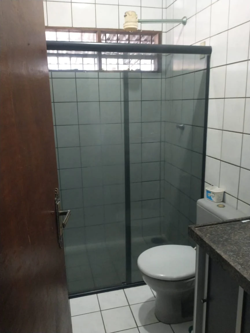 Casa no Jardim Cidade Universitária/Bancários com 4 Quartos sendo 1 Suíte