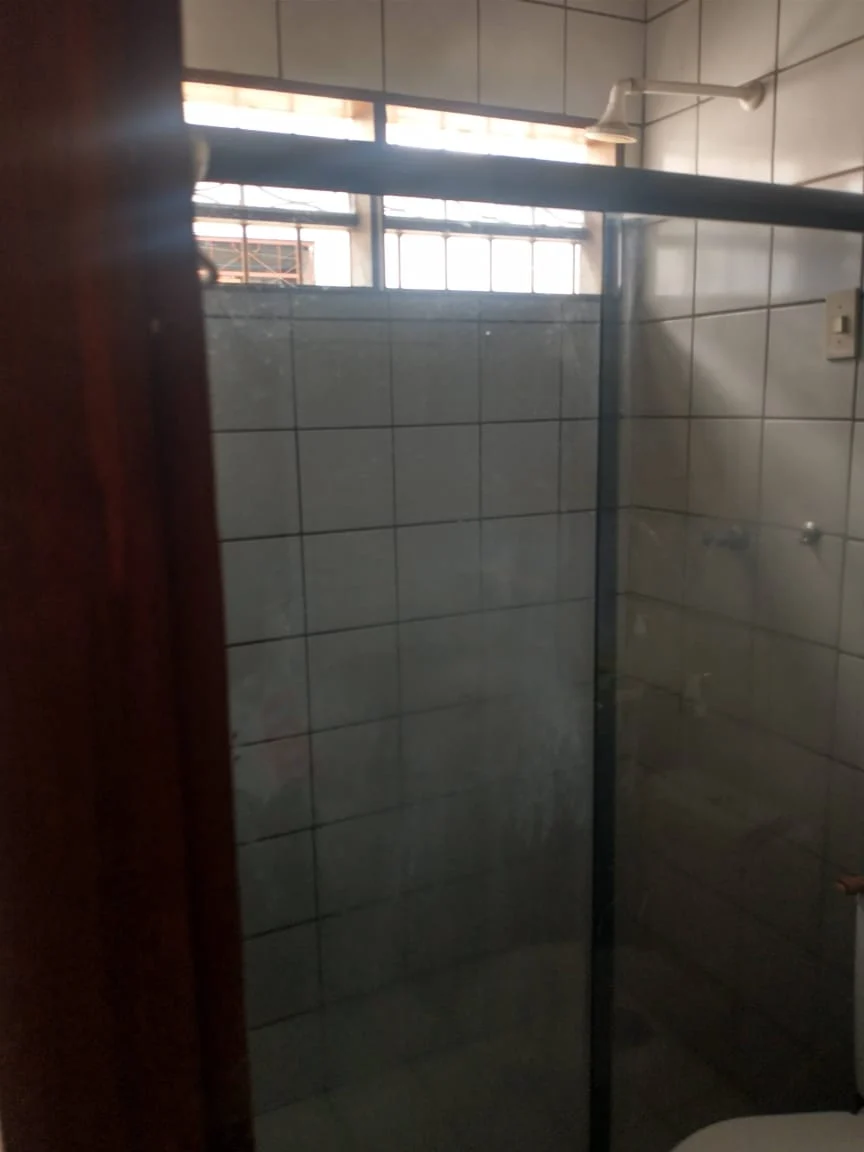 Casa no Jardim Cidade Universitária/Bancários com 4 Quartos sendo 1 Suíte