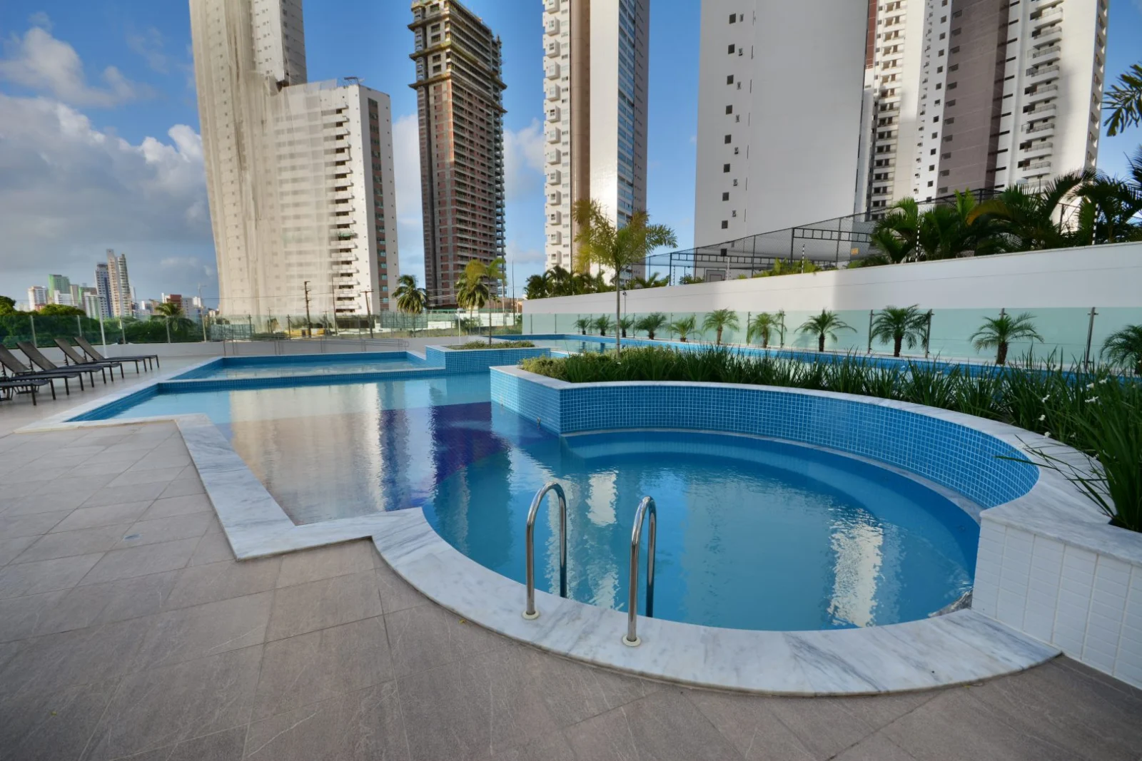 Apartamento no Altiplano com 3 Quartos + DCE, 2 Vagas, Porteira Fechada com Lazer Completo