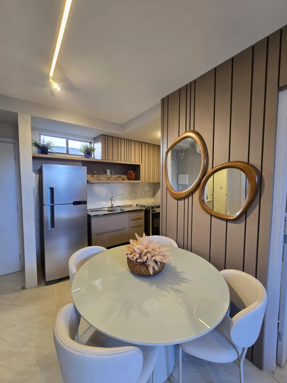 Excelente Lançamento no Treze de Maio com 2 Quartos sendo 1 Suíte com Elevador e Lazer Completo