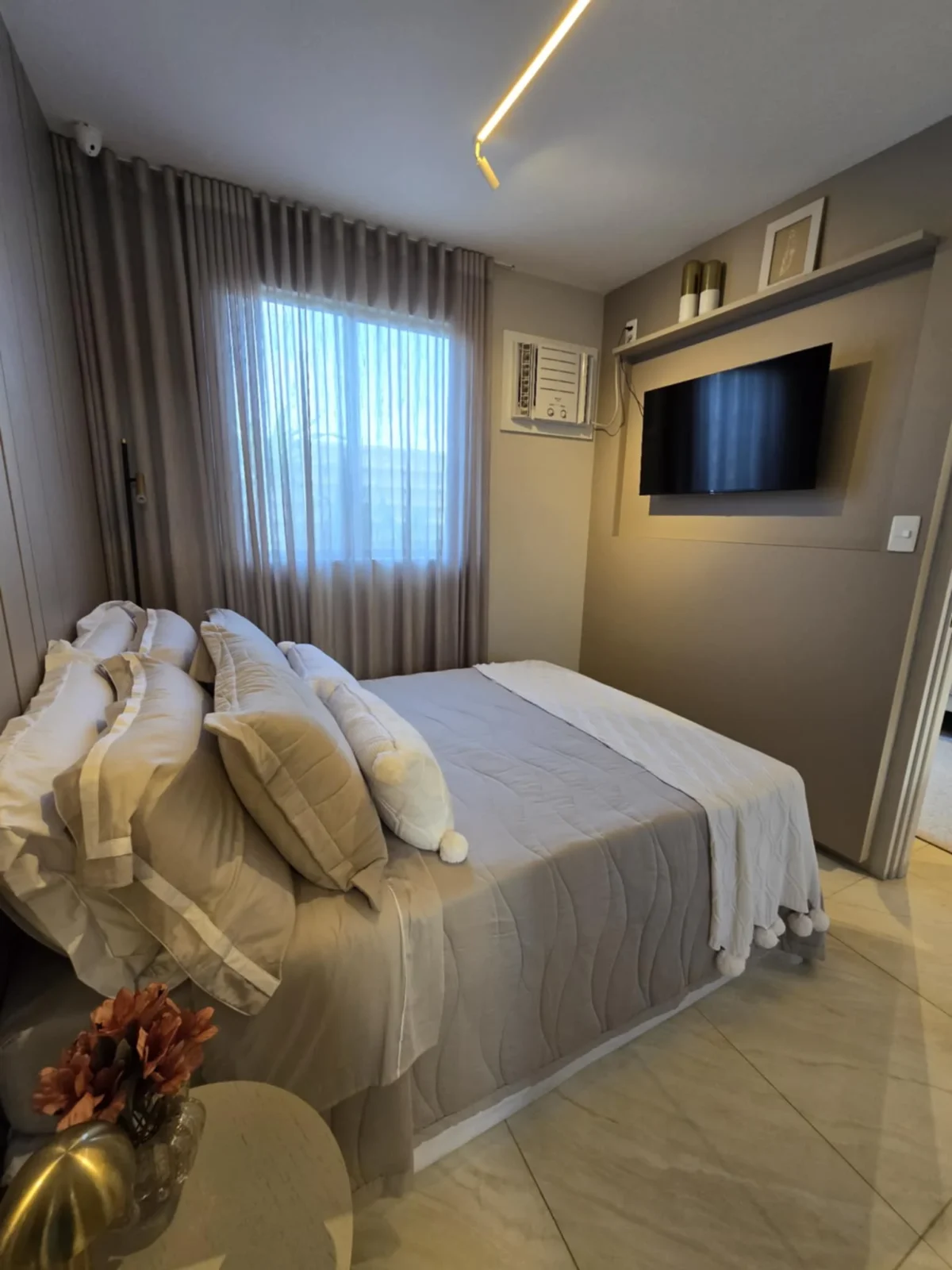 Excelente Lançamento no Treze de Maio com 2 Quartos sendo 1 Suíte com Elevador e Lazer Completo