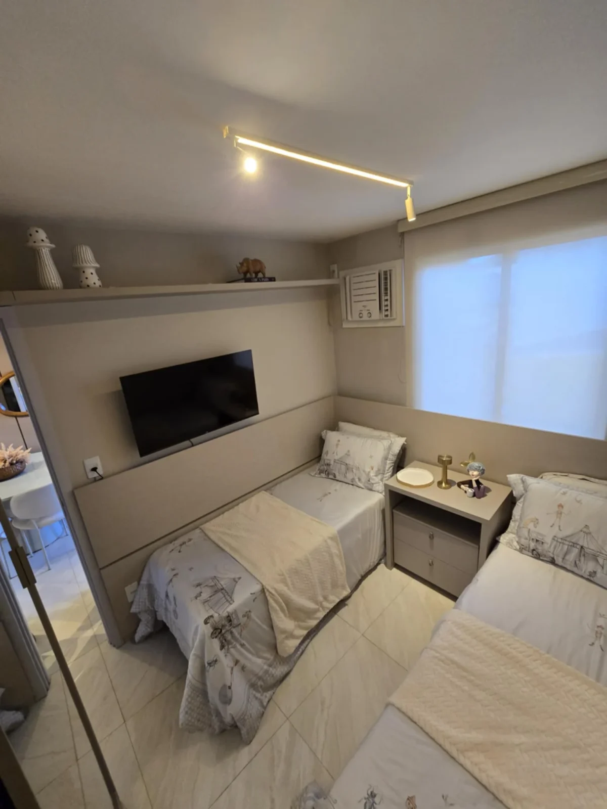 Excelente Lançamento no Treze de Maio com 2 Quartos sendo 1 Suíte com Elevador e Lazer Completo