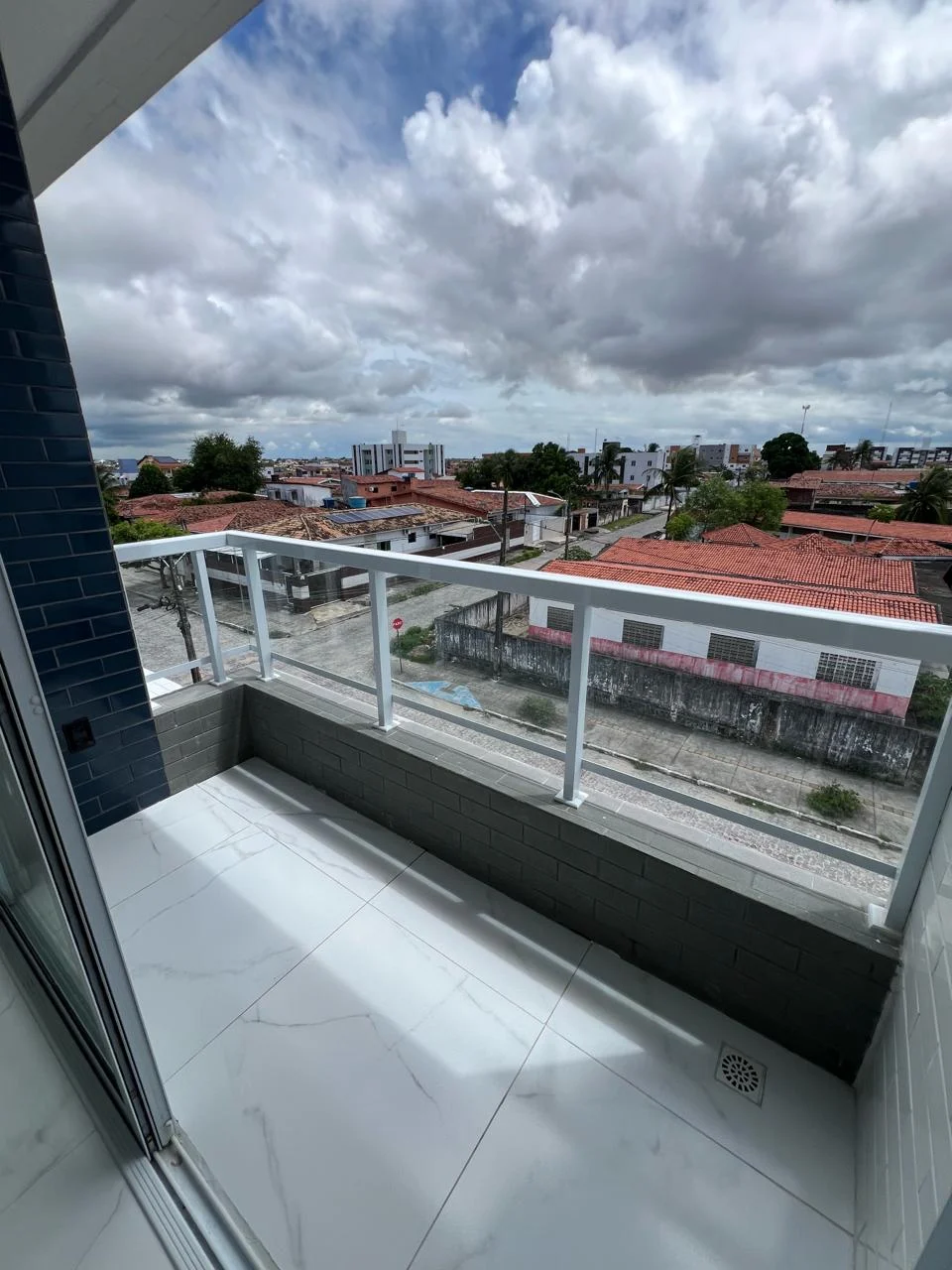 Apartamento no Cristo Redentor com 2 Quartos e Piscina
