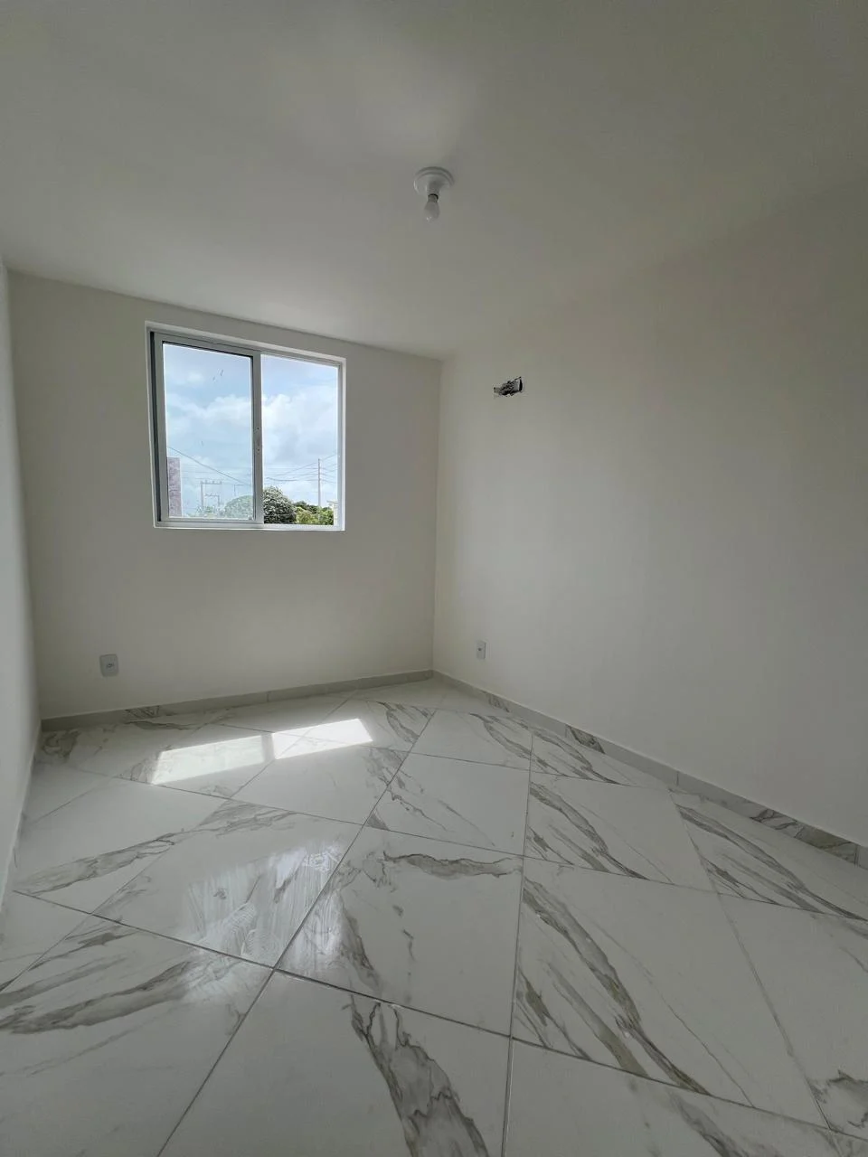 Apartamento em Paratibe/Valentina 2 Quartos