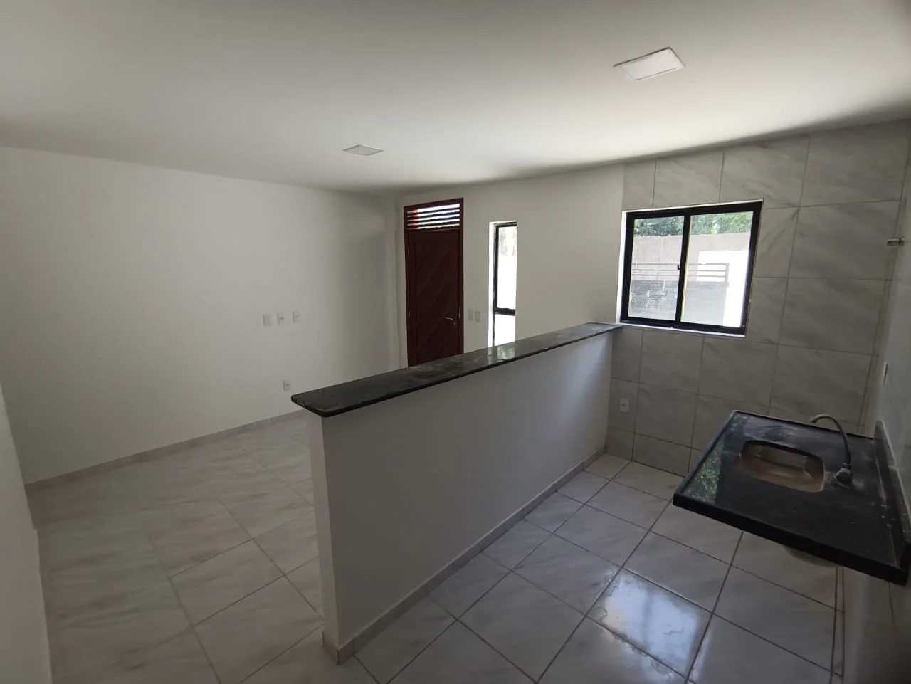 Casa em Paratibe/Valentina 2 Quartos sendo 1 Suíte