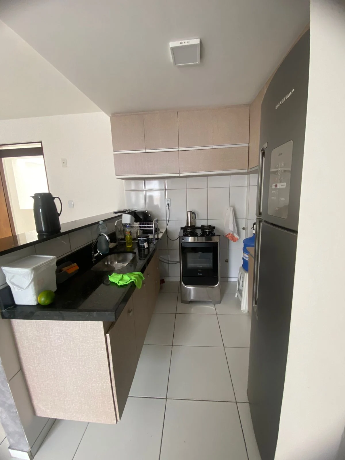 Apartamento Mobiliado no Altiplano com 3 Quartos com Elevador e Salão de Festas