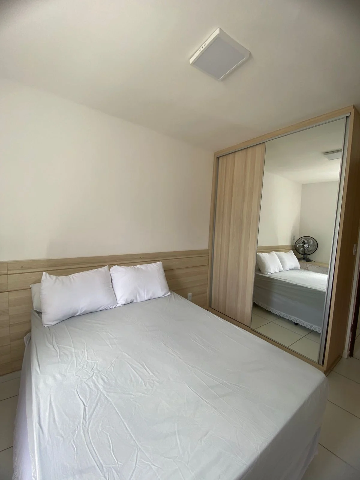 Apartamento Mobiliado no Altiplano com 3 Quartos com Elevador e Salão de Festas